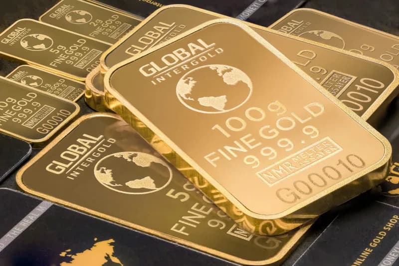 Gold Surges Past $5,000: What Every Investor Should Know