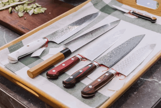 Best Japanese Knives: 21 Most Useful Ones